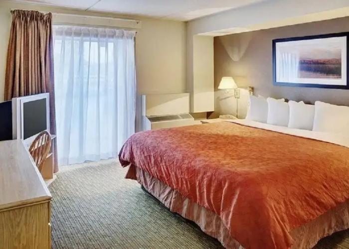 Thompson's Best Value Inn & Suites