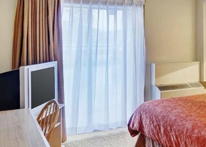 Thompson's Best Value Inn & Suites