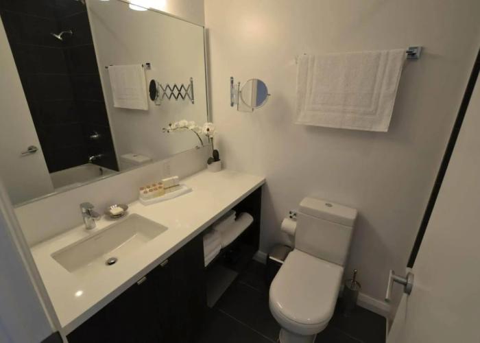 Altitude Suites on Yonge