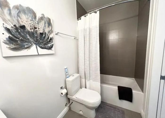 GLOBALSTAY. Charming Yorkville Condos