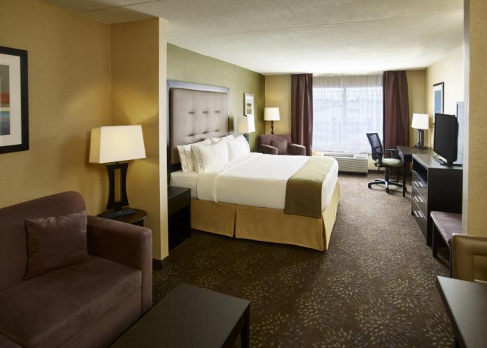 Holiday Inn Express & Suites Timmins by IHG