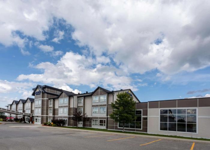 Microtel Inn & Suites by Wyndham Timmins
