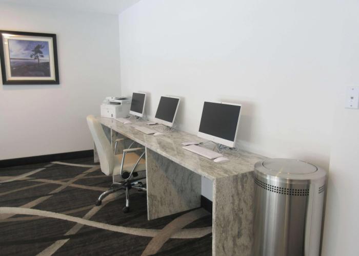 Best Western Premier Northwood Hotel