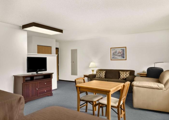 Super 8 by Wyndham Williams Lake BC