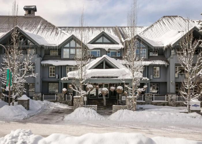Glacier Lodge