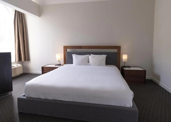 Adara Hotel