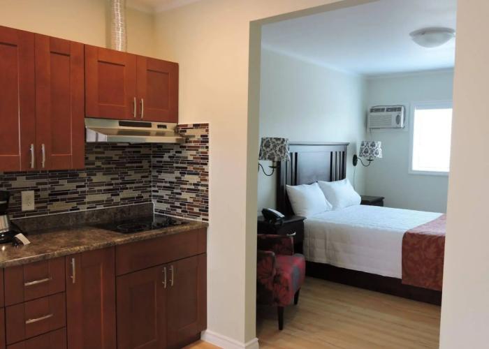 Almo Court Motel
