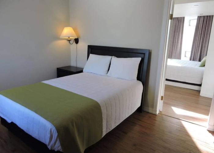 Almo Court Motel