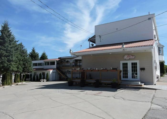 Almo Court Motel