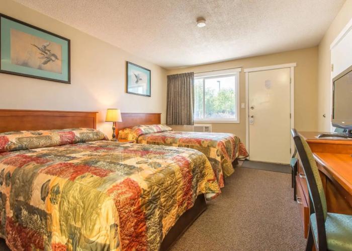 Carmel Inn