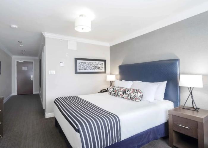 Sandman Signature Prince George Hotel