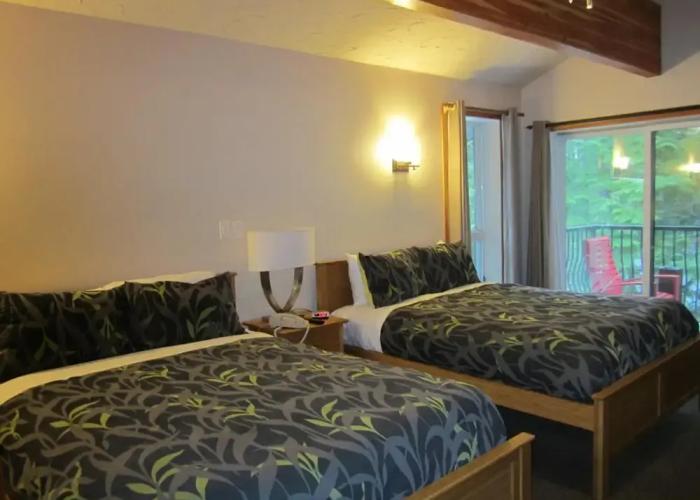 The Lodge at Skeena Landing