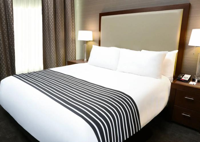 Sandman Hotel Abbotsford Airport