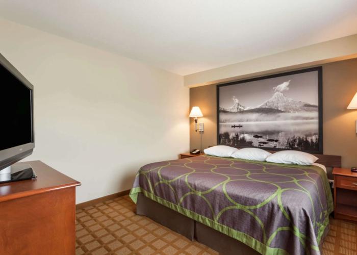 Super 8 by Wyndham Abbotsford BC