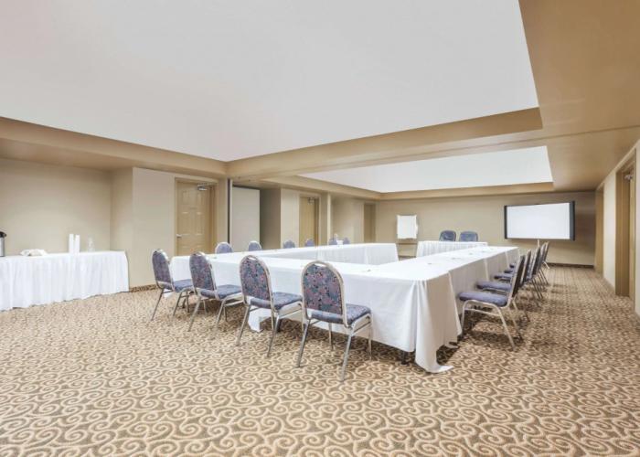 Super 8 by Wyndham Abbotsford BC