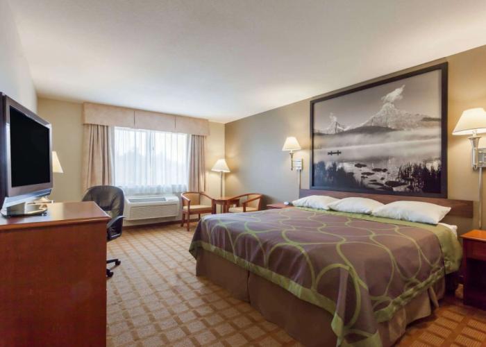 Super 8 by Wyndham Abbotsford BC