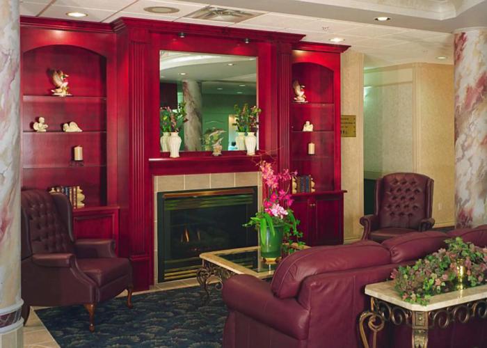 Coast Abbotsford Hotel & Suites