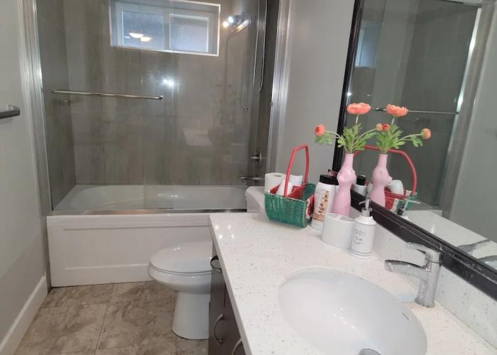 Oscar Inn & 2bd Suite up to 6 people private