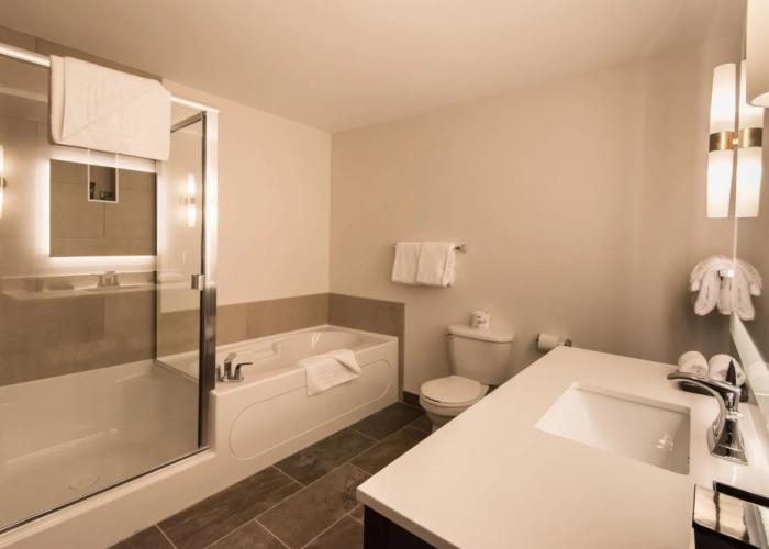 Edgewater Hotel