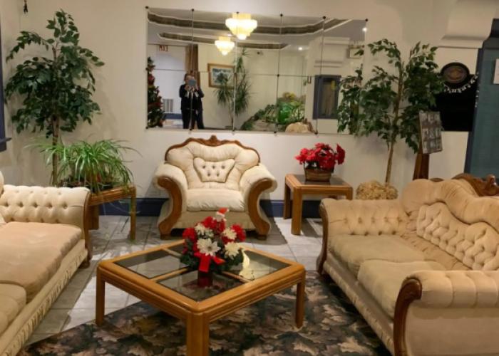 Lakeview Hotel