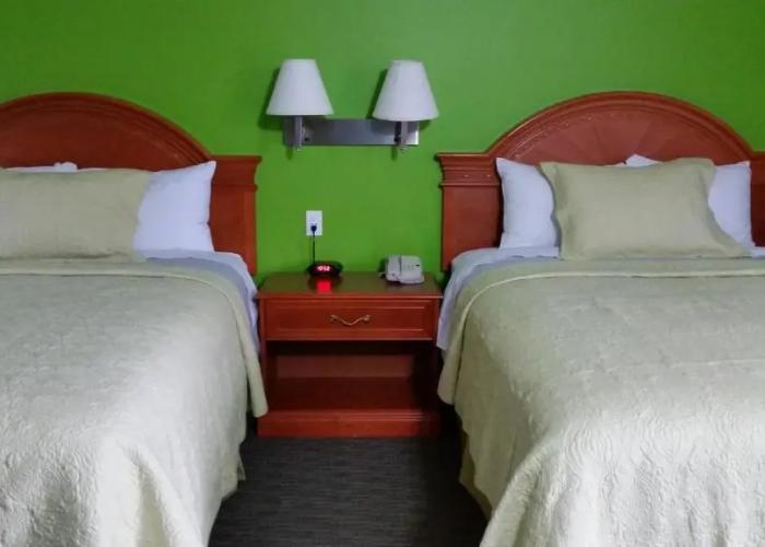 Nipissing Inn