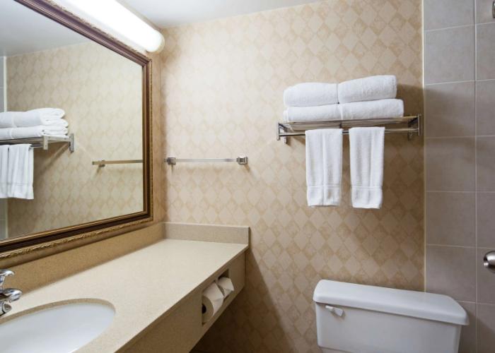 Best Western North Bay Hotel & Conference Centre