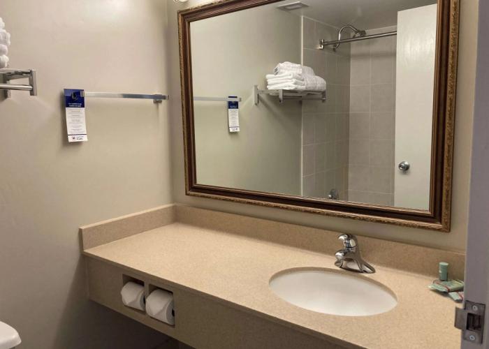 Best Western North Bay Hotel & Conference Centre