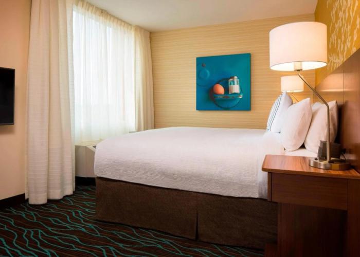 Fairfield Inn & Suites by Marriott Calgary Downtown