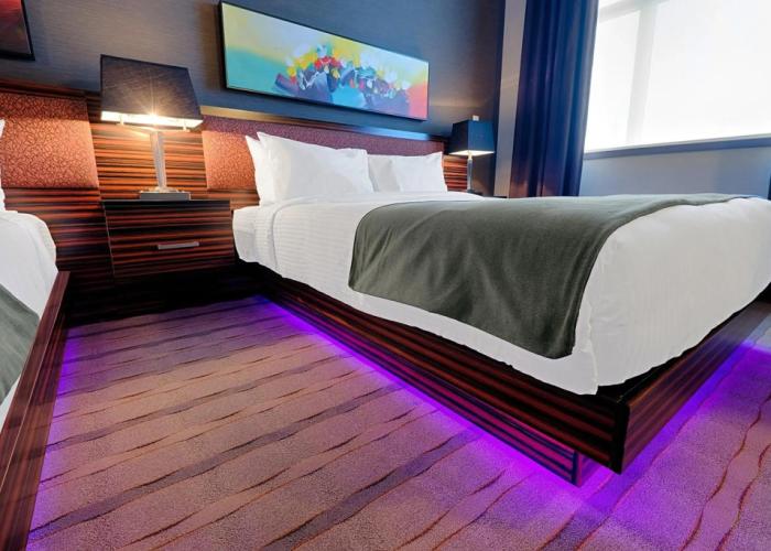 Hotel Clique Calgary Airport