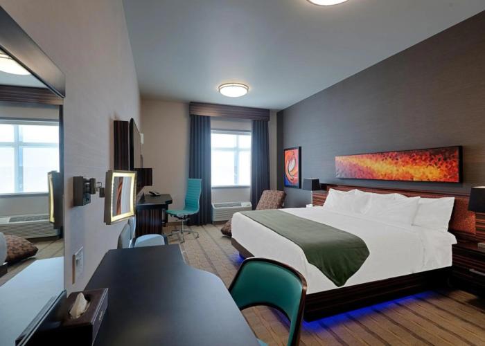 Hotel Clique Calgary Airport