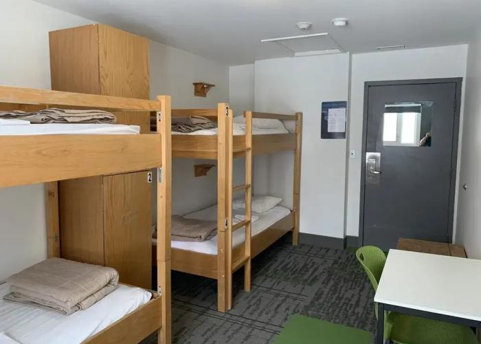 HI Calgary City Centre - Hostel