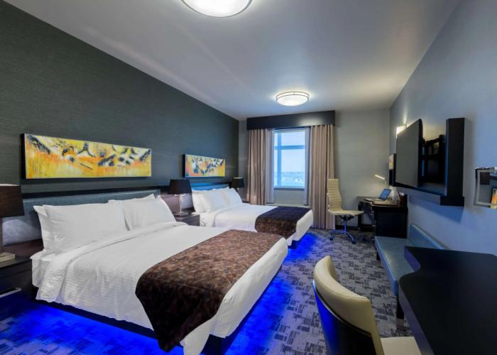 Applause Hotel by CLIQUE