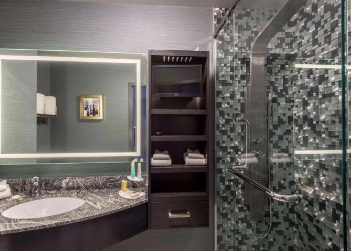 Applause Hotel by CLIQUE