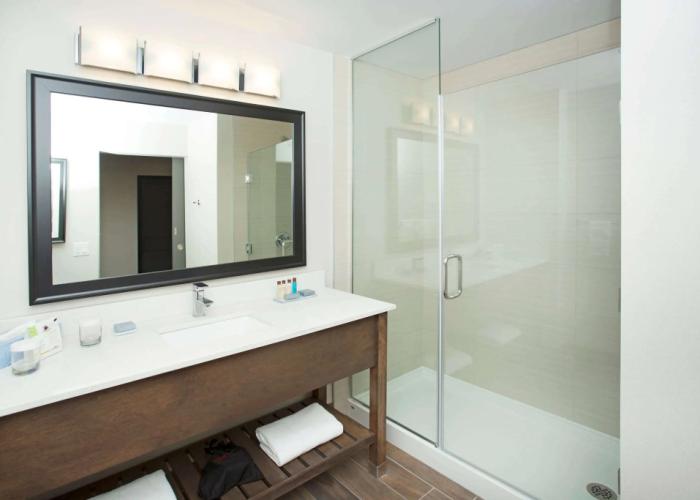 Wingate By Wyndham Calgary Airport