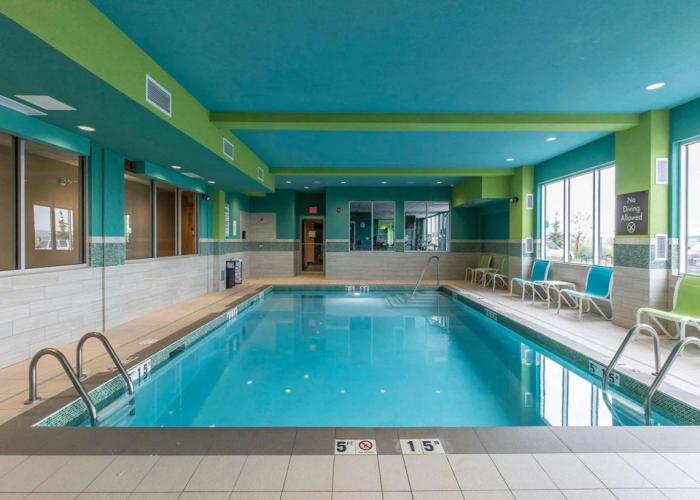 Comfort Inn & Suites Airport North