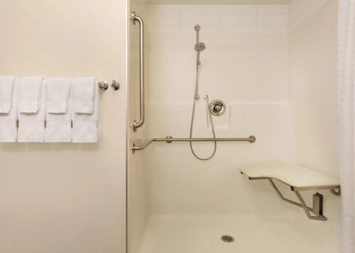 Park Inn by Radisson, Calgary Airport North, AB