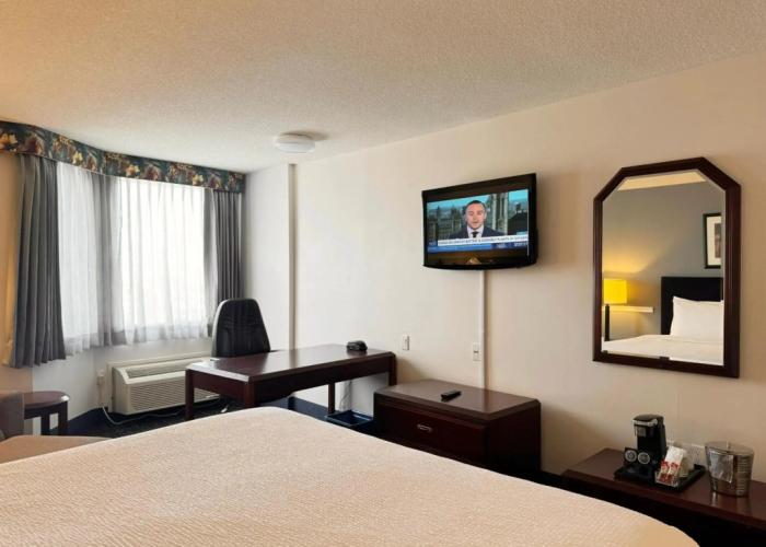 Divya Sutra Plaza and Conference Centre Calgary Airport