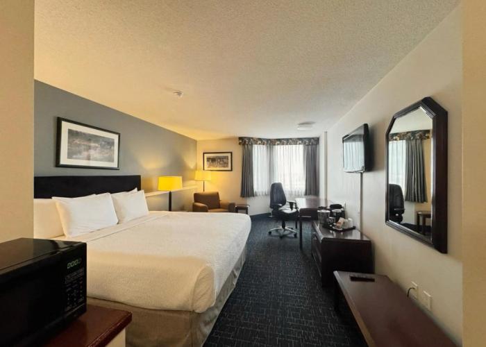 Divya Sutra Plaza and Conference Centre Calgary Airport