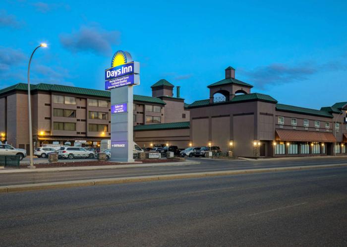 Days Inn by Wyndham Calgary South