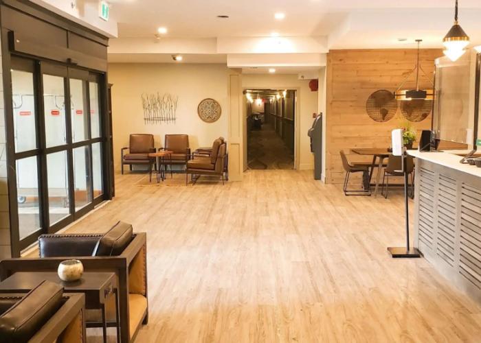 Prestige Hudson Bay Lodge & Conference Centre, WorldHotels Crafted Collection