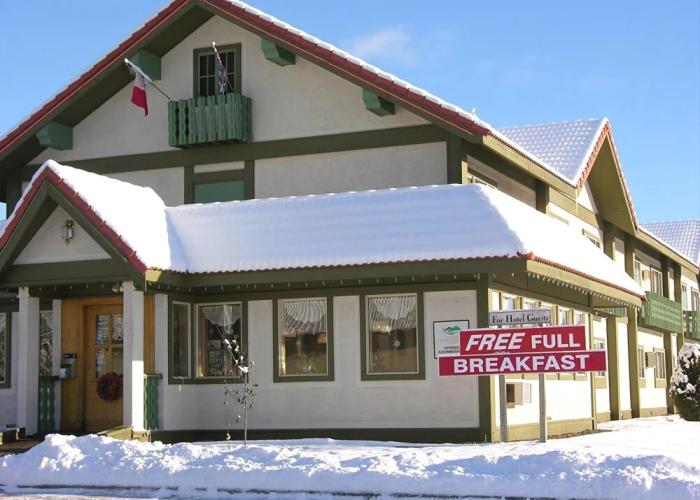 Stork Nest Inn
