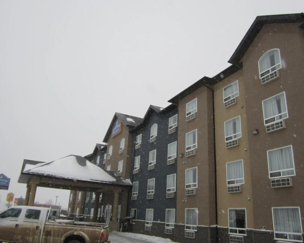 Lakeview Inns & Suites - Fort Nelson