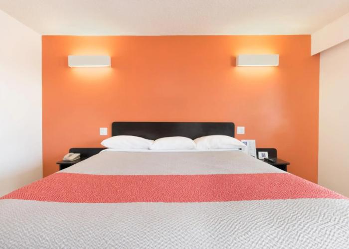 Motel 6 Fort Nelson, BC