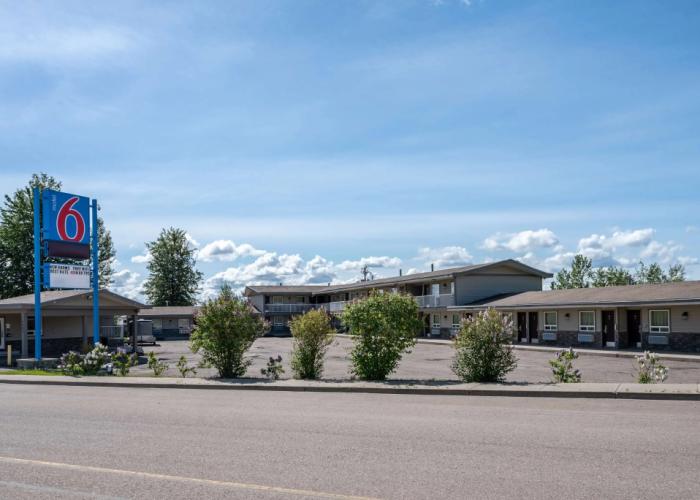 Motel 6 Fort Nelson, BC