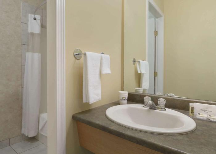 Days Inn & Conference Centre by Wyndham Penticton