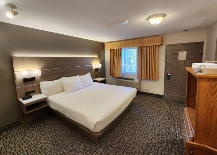 Days Inn & Conference Centre by Wyndham Penticton