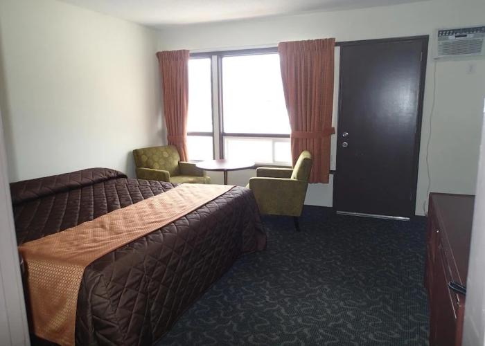 Bowmont Motel