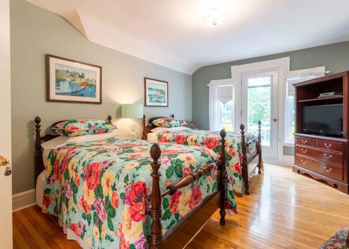 The Dawson House Bed & Breakfast