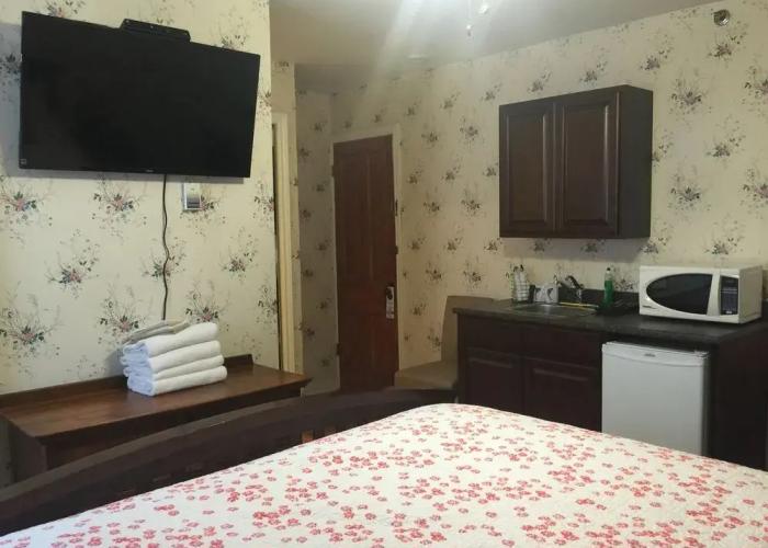 Prince Street Suites