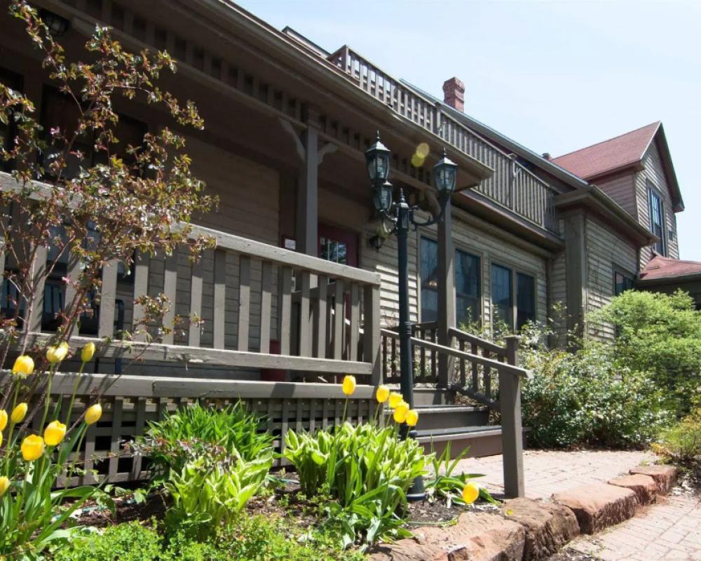 фото Shipwright Inn